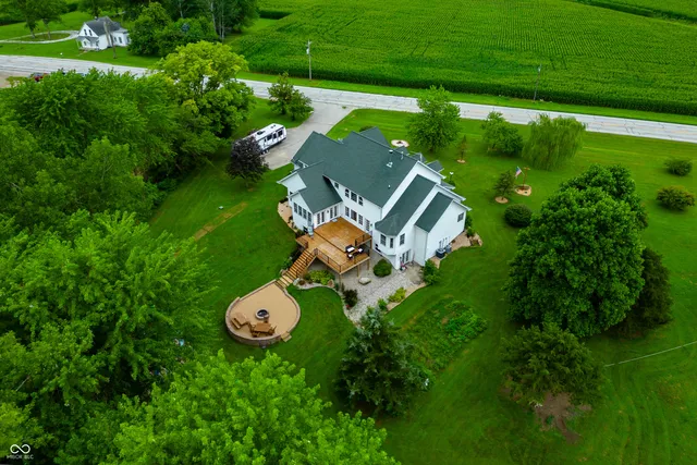 $849,900 | 15411 Highway 9, Hope, IN 47246