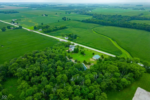 $849,900 | 15411 Highway 9, Hope, IN 47246