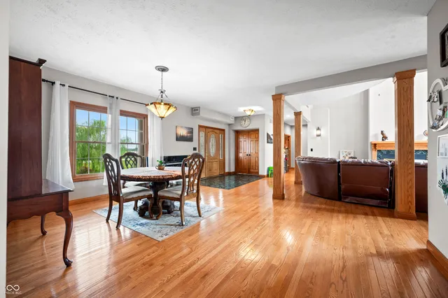 $849,900 | 15411 Highway 9, Hope, IN 47246