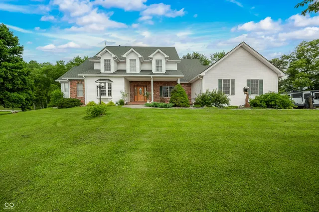 $849,900 | 15411 Highway 9, Hope, IN 47246