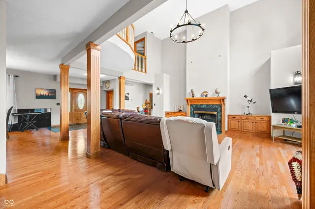 $849,900 | 15411 Highway 9, Hope, IN 47246