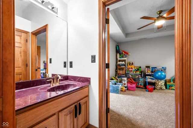 $849,900 | 15411 Highway 9, Hope, IN 47246