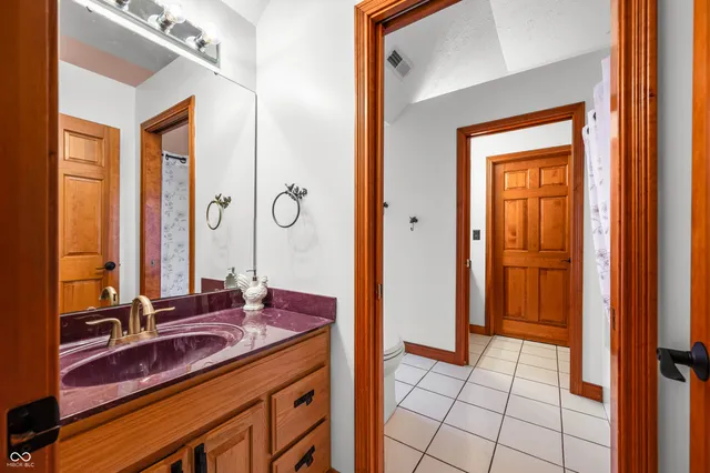 $849,900 | 15411 Highway 9, Hope, IN 47246