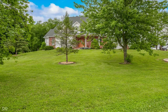 $849,900 | 15411 Highway 9, Hope, IN 47246