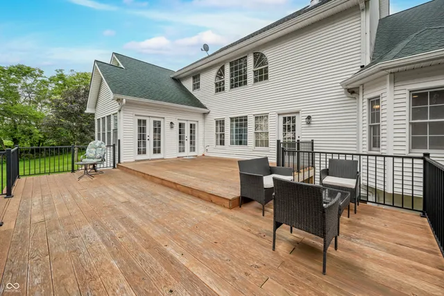 $849,900 | 15411 Highway 9, Hope, IN 47246