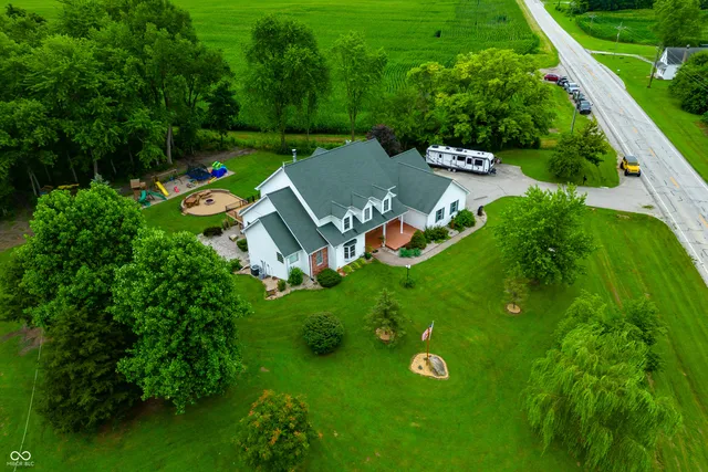 $849,900 | 15411 Highway 9, Hope, IN 47246