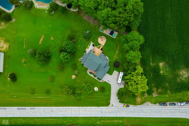 $849,900 | 15411 Highway 9, Hope, IN 47246