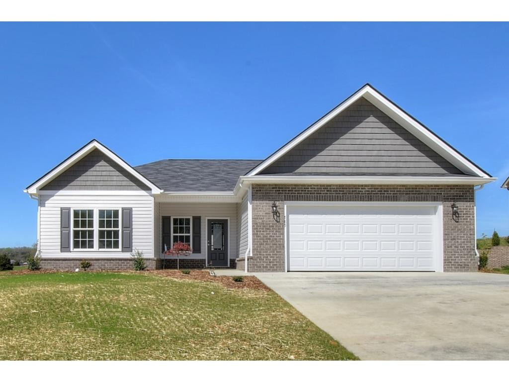 308 Saddle Ridge Court Greeneville, TN 37745 - Photo 1 of 31 Photo similar