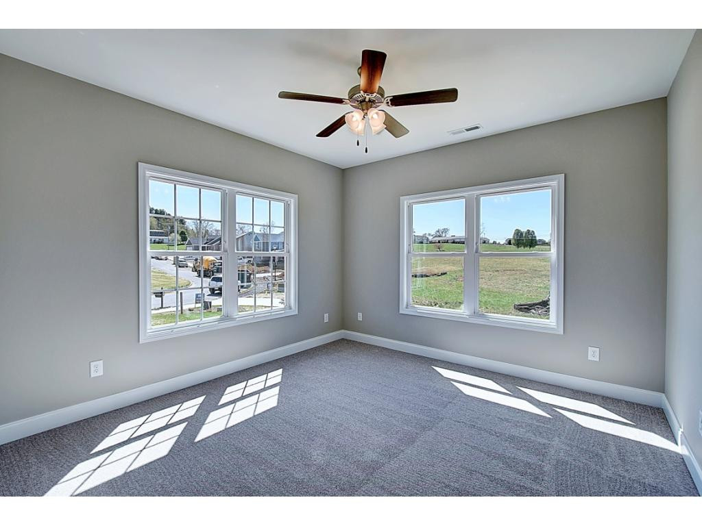 308 Saddle Ridge Court Greeneville, TN 37745 - Photo 19 of 31 Photo similar