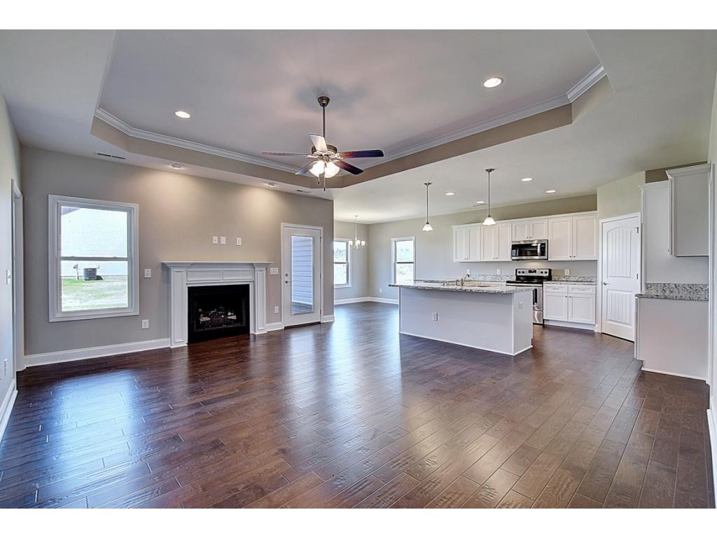308 Saddle Ridge Court Greeneville, TN 37745 - Photo 5 of 31 Photo similar