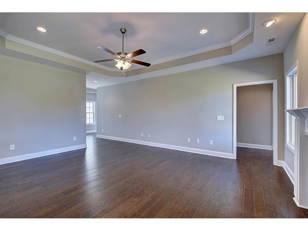 308 Saddle Ridge Court Greeneville, TN 37745 - Photo 7 of 31 Photo similar