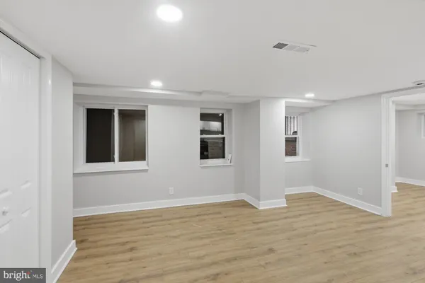 $2,200 | 2388 Champlain Street Northwest, Unit 1, Washington, DC 20009