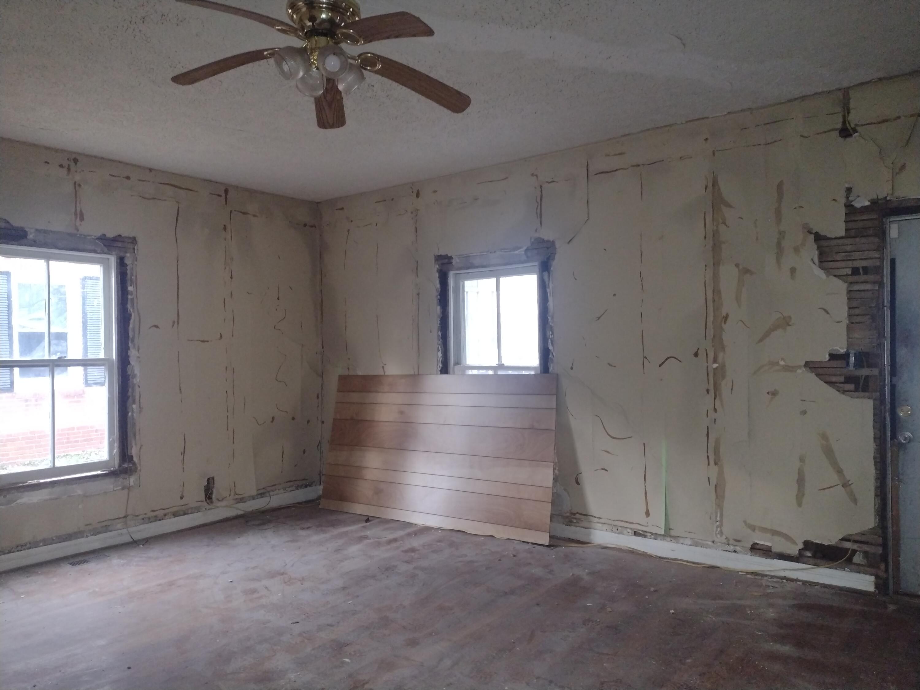 411 Kemper Road Danville, VA 24541 - Photo 3 of 6 IMG_20240226_163412394