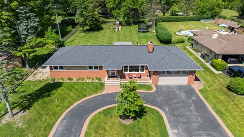 $589,000 | 4 Garden Court, Prospect Heights, IL 60070
