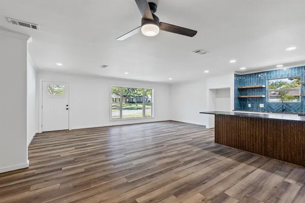 $259,900 | 3002 Tanglewood Drive, Commerce, TX 75428