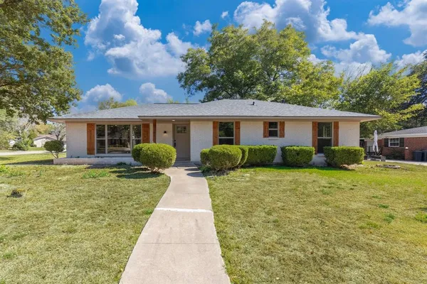 $259,900 | 3002 Tanglewood Drive, Commerce, TX 75428