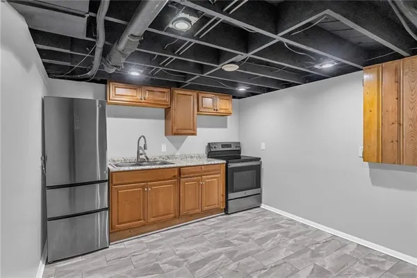 $285,000 | 7004 North Baltimore Avenue, Gladstone, MO 64118