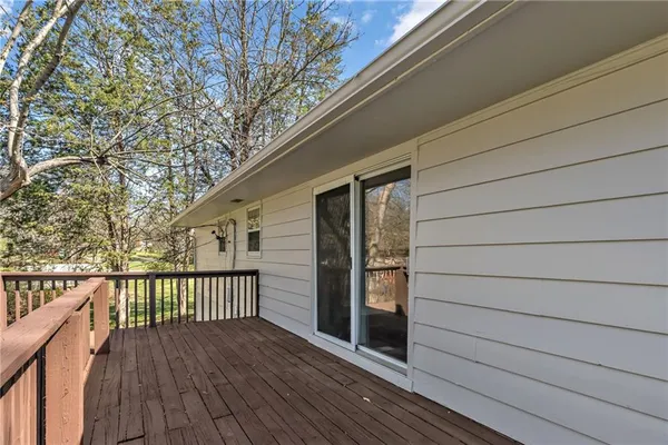 $285,000 | 7004 North Baltimore Avenue, Gladstone, MO 64118