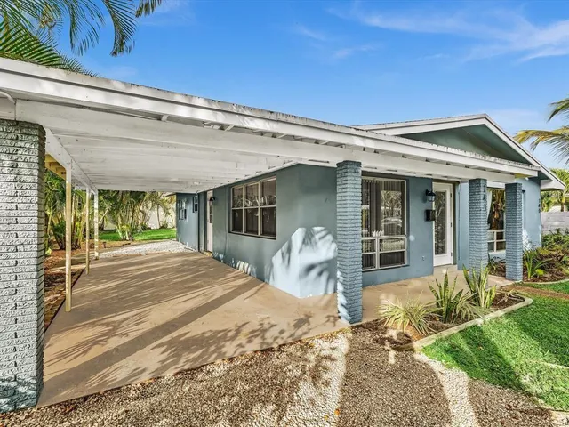 $1,900 | 141 Northeast 30th Court, Wilton Manors, FL 33334