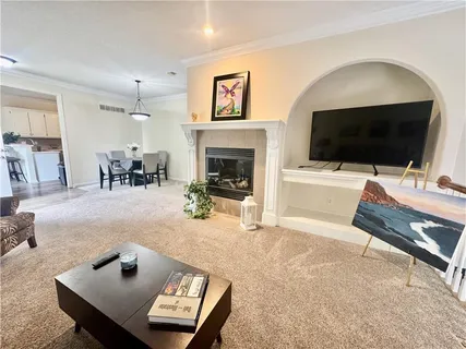 $375,000 | 15585 Floyd Street, Overland Park, KS 66223