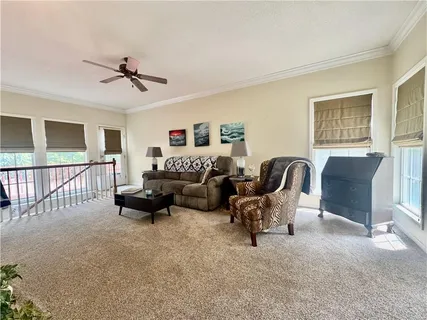 $375,000 | 15585 Floyd Street, Overland Park, KS 66223