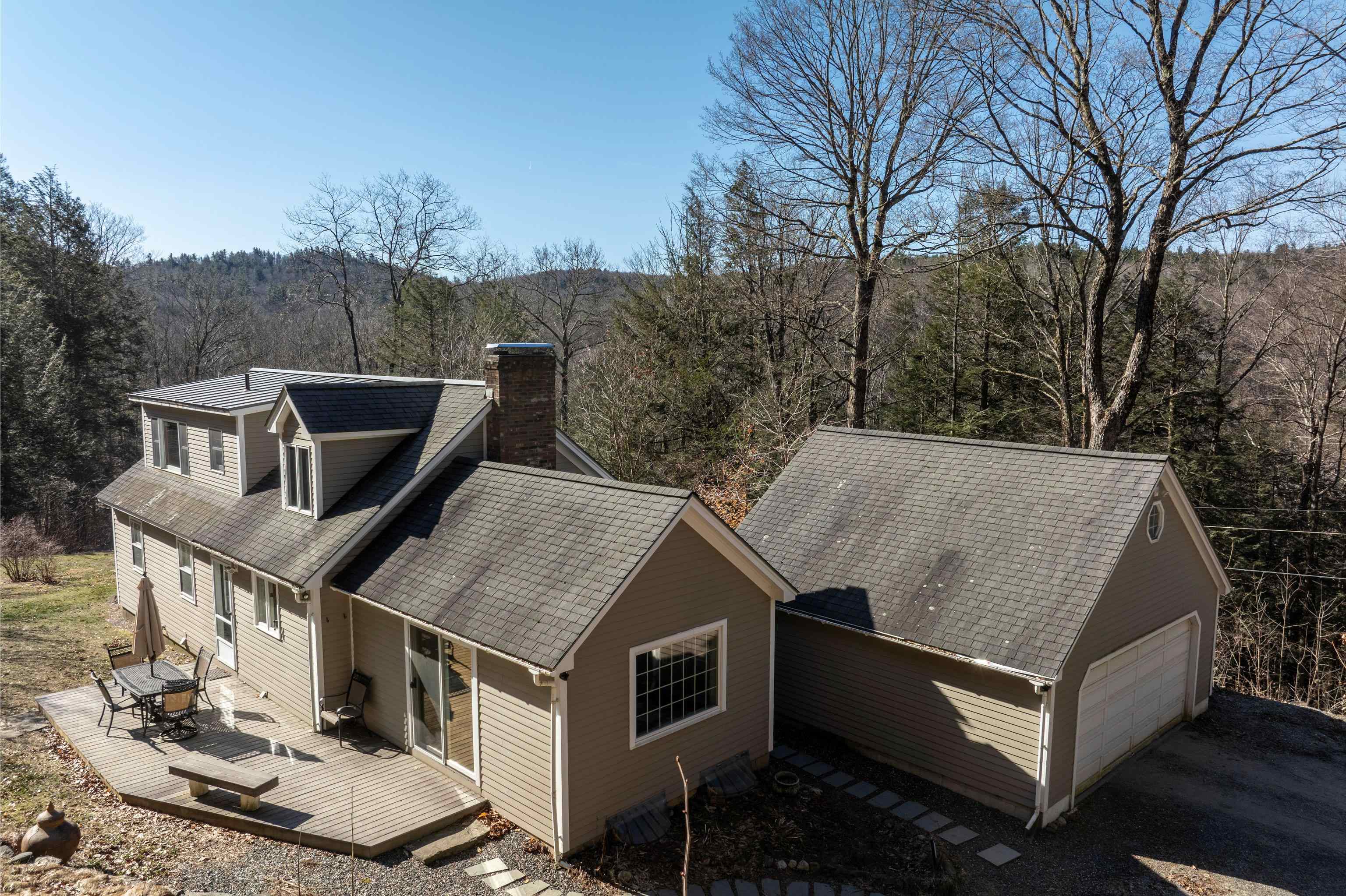 1014 Stickney Brk Rd  