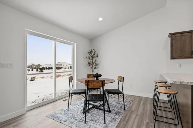 $399,900 | W5618 Tonys Way, Appleton, WI 54915