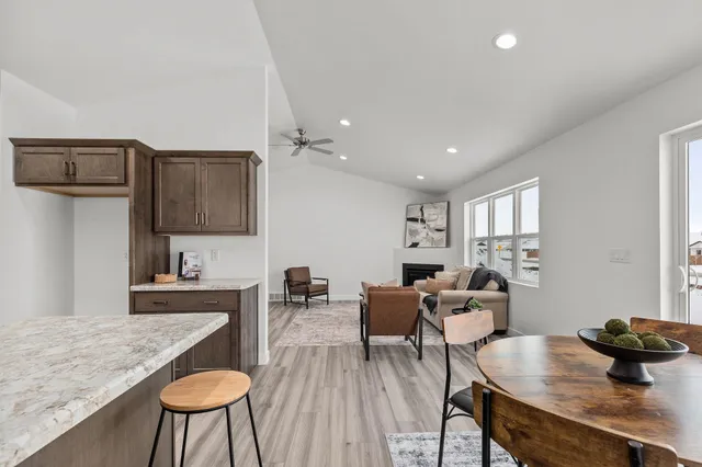 $399,900 | W5618 Tonys Way, Appleton, WI 54915