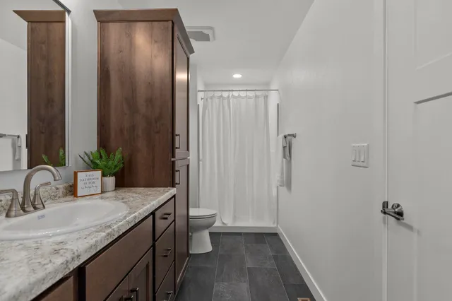 $399,900 | W5618 Tonys Way, Appleton, WI 54915