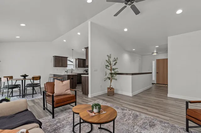 $399,900 | W5618 Tonys Way, Appleton, WI 54915