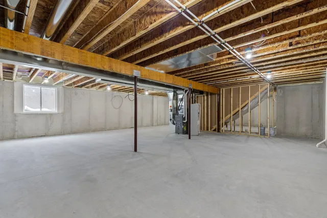 $399,900 | W5618 Tonys Way, Appleton, WI 54915