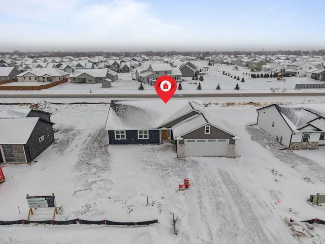 $399,900 | W5618 Tonys Way, Appleton, WI 54915