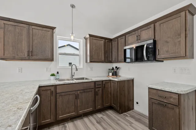 $399,900 | W5618 Tonys Way, Appleton, WI 54915