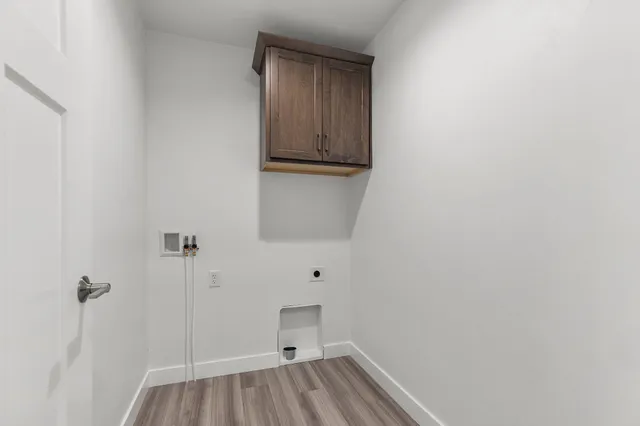 $399,900 | W5618 Tonys Way, Appleton, WI 54915