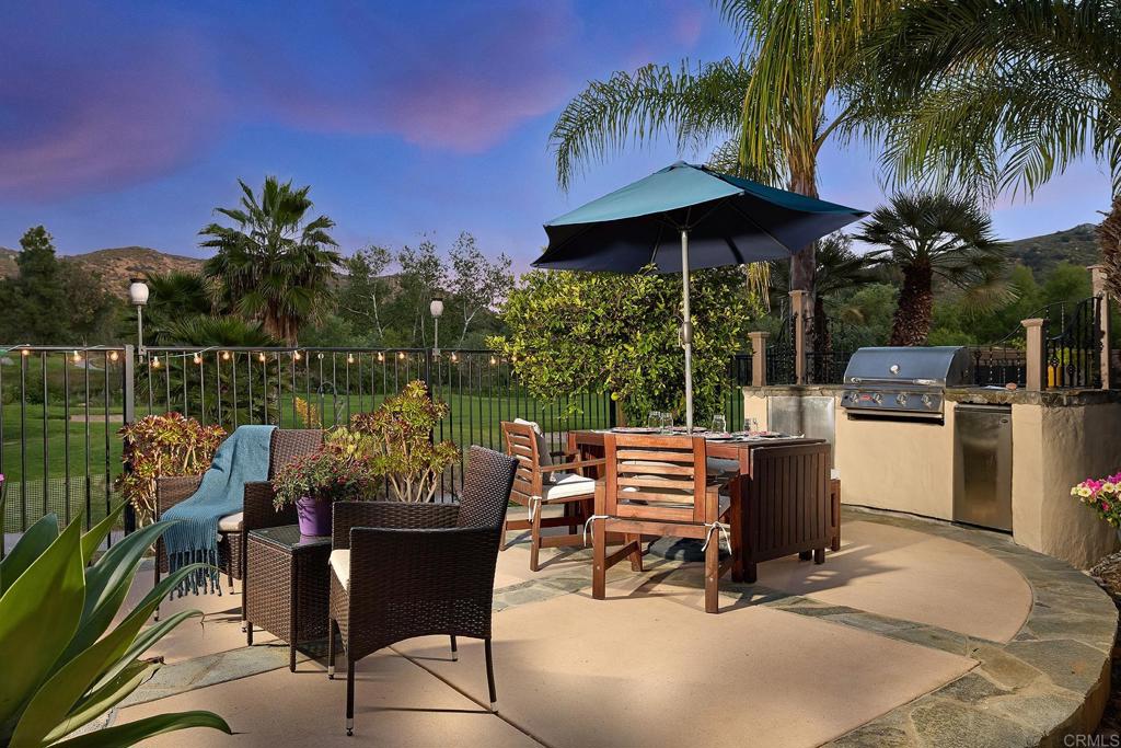 2414 Fallbrook Place Escondido, CA 92027 - Photo 14 of 63