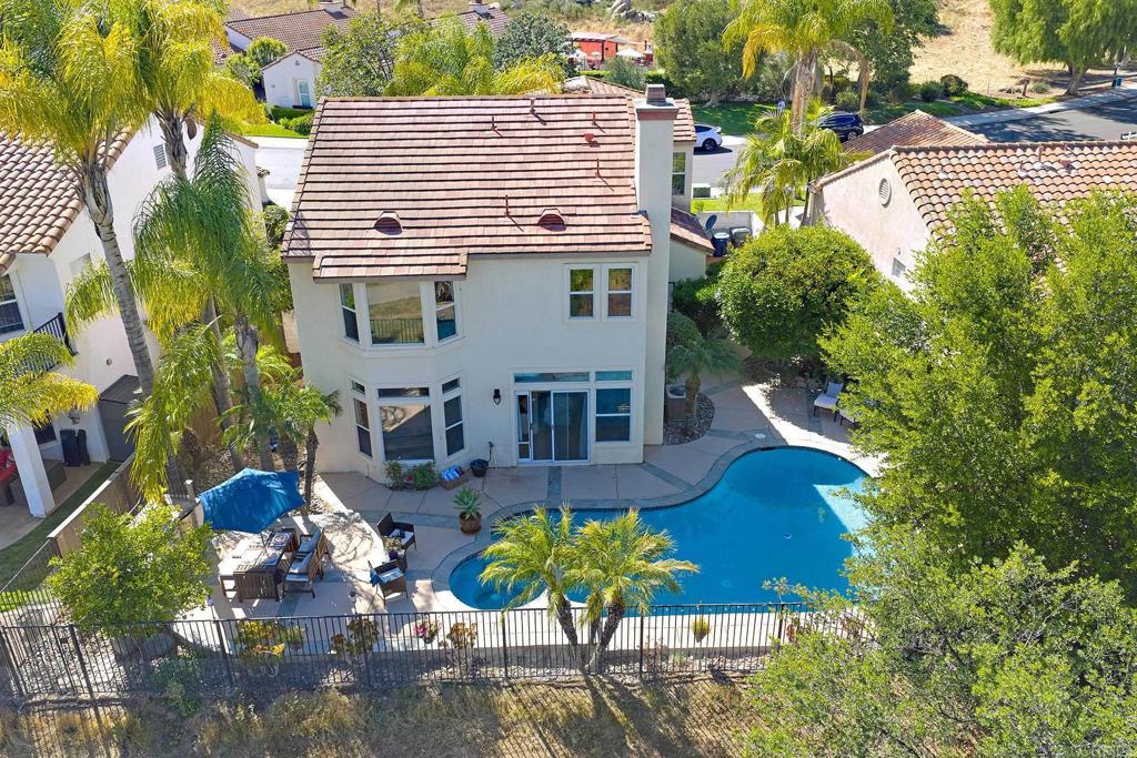 2414 Fallbrook Place Escondido, CA 92027 - Photo 20 of 63