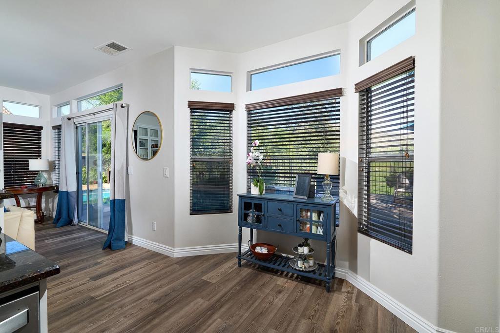 2414 Fallbrook Place Escondido, CA 92027 - Photo 31 of 63