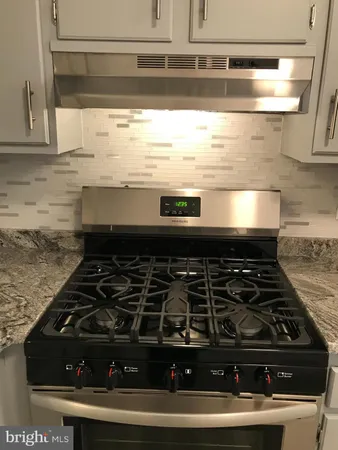 $1,500 | 6113 Hilltop Drive, Unit PARKVIEW, Brookhaven, PA 19015