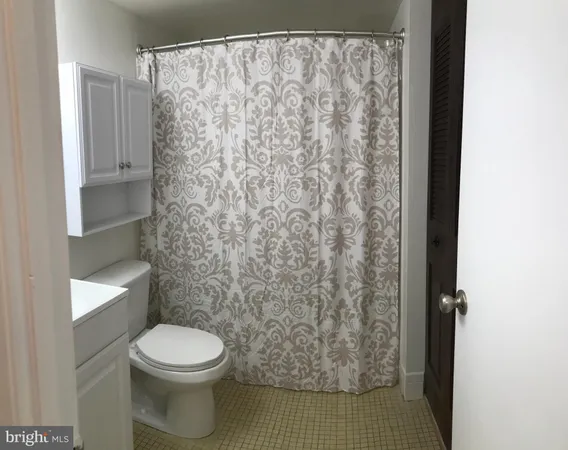 $1,500 | 6113 Hilltop Drive, Unit PARKVIEW, Brookhaven, PA 19015