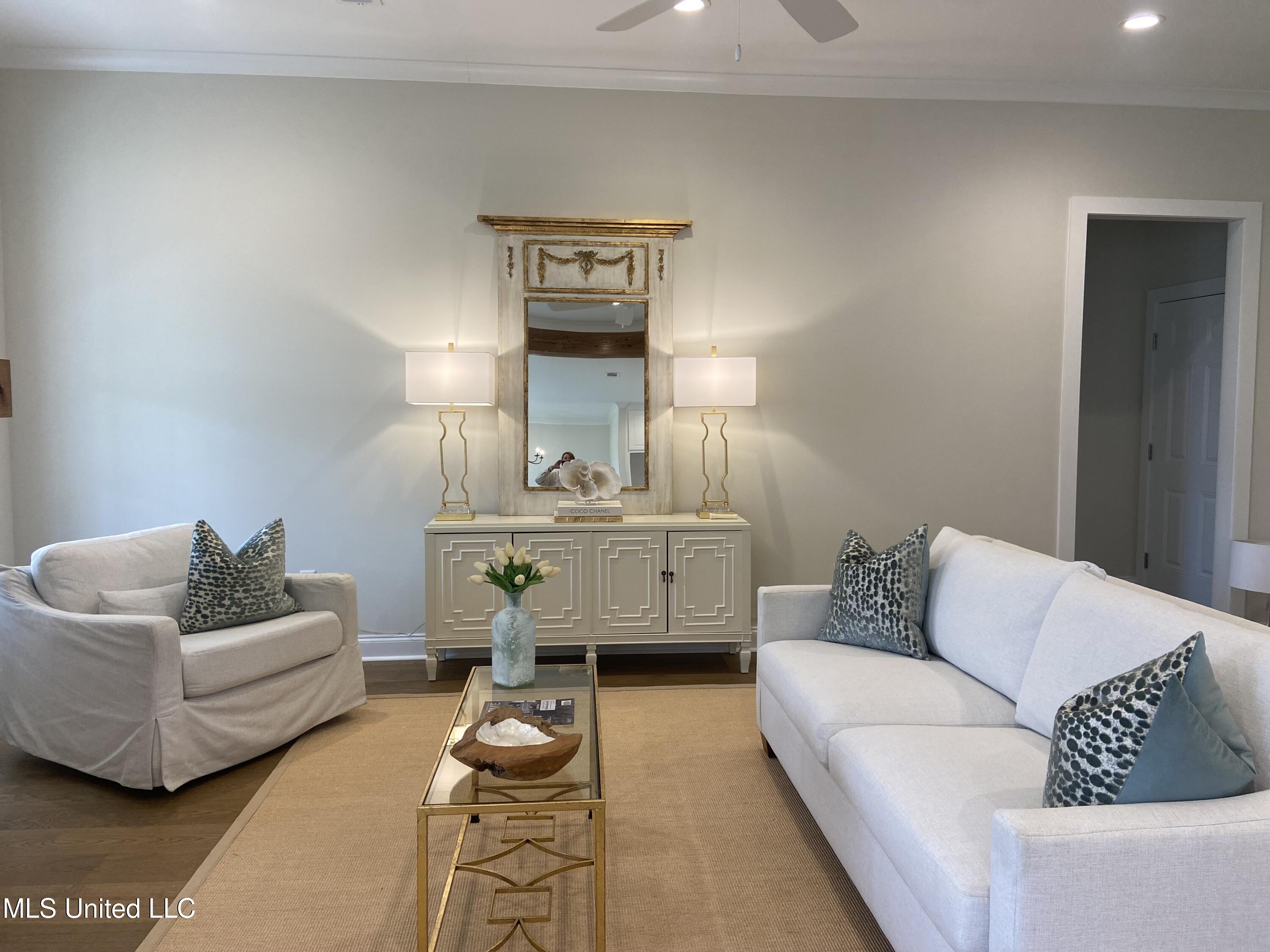 119 Hunter's Way Canton, MS 39046 - Photo 11 of 63 IMG_1108