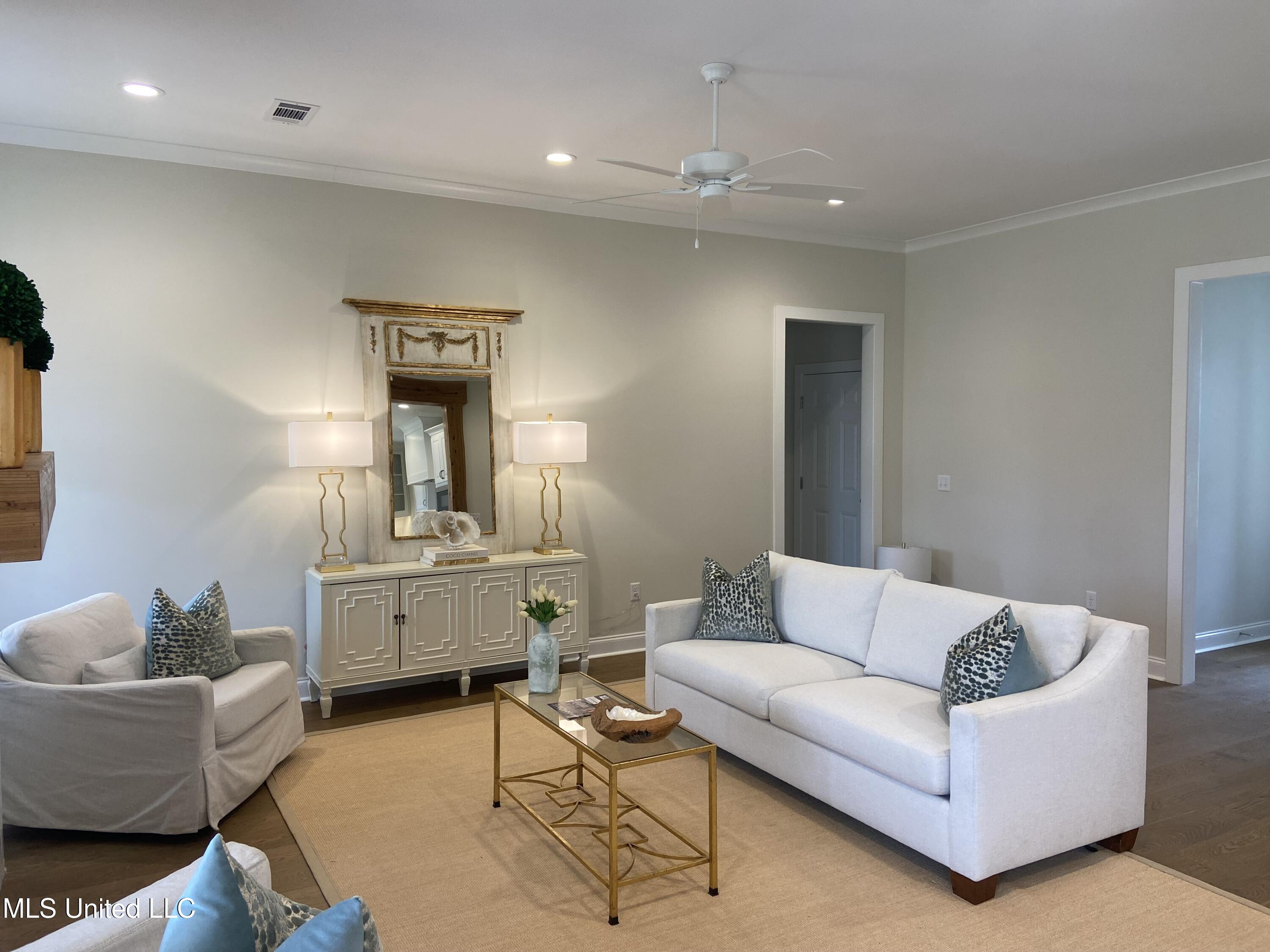 119 Hunter's Way Canton, MS 39046 - Photo 12 of 63 IMG_1105