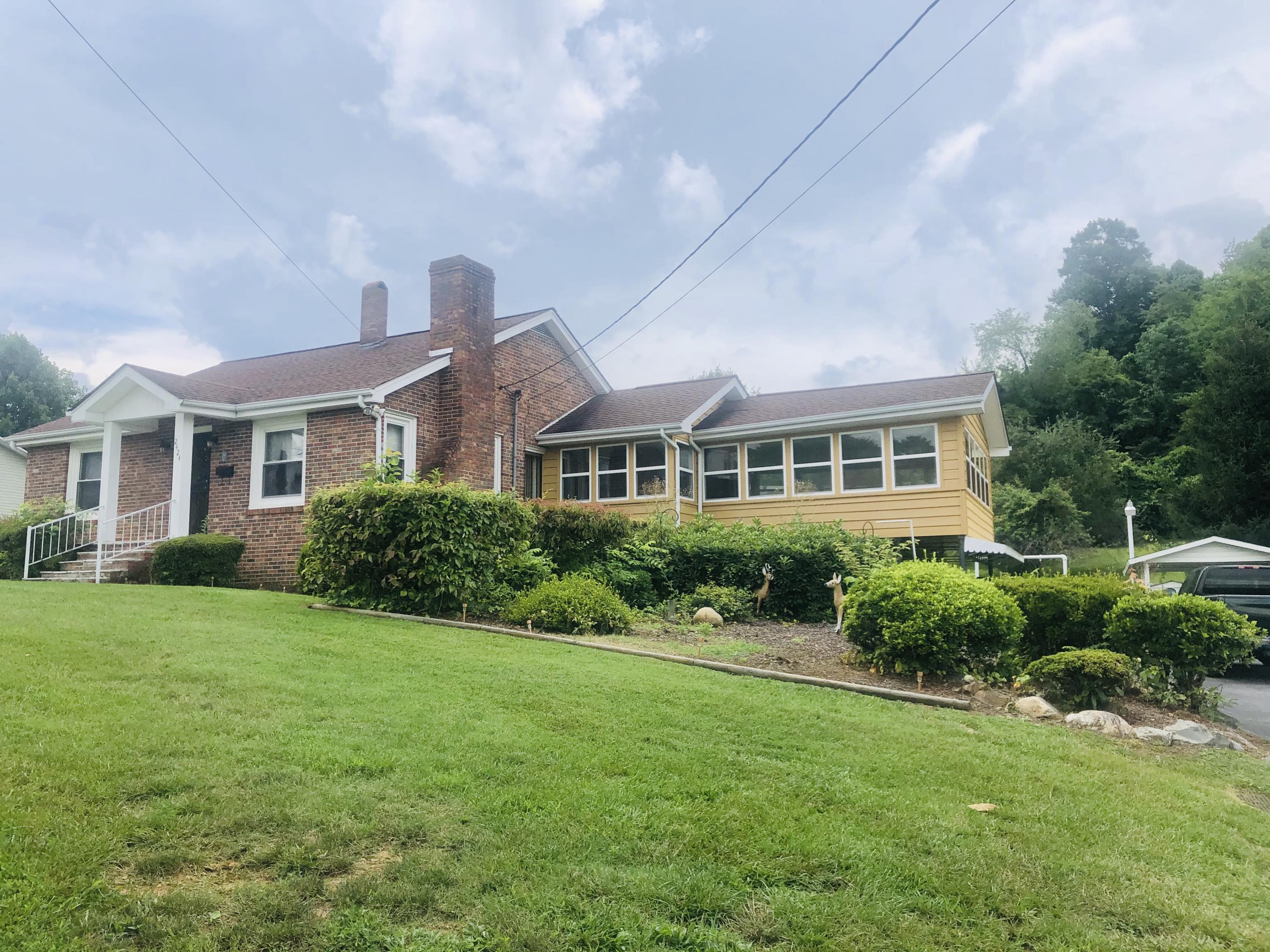 2424 Bob Little Road Elizabethton, TN 37643 - Photo 1 of 51 487D7977-0F39-4F73-8832-688E9FE23E50