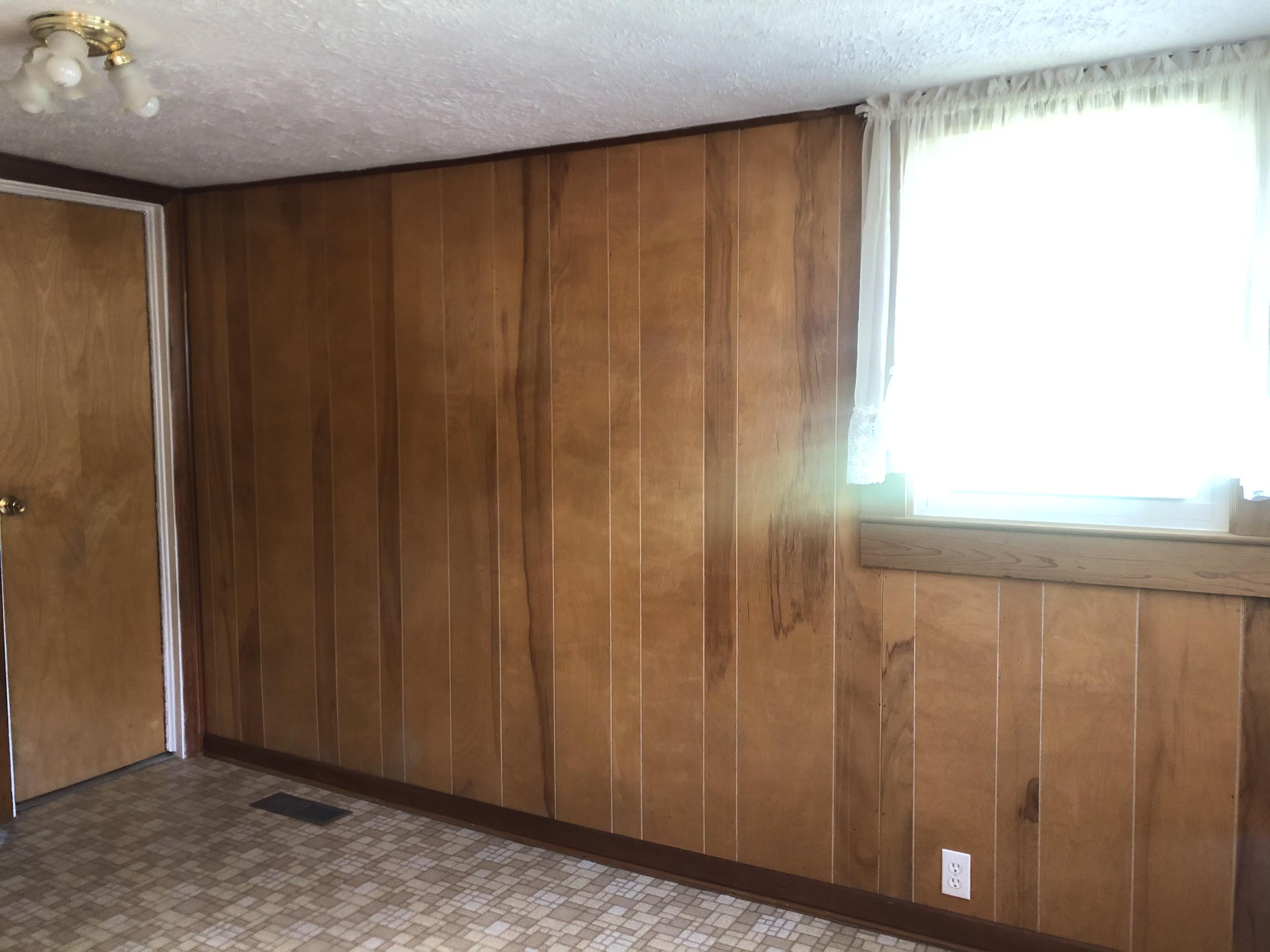 2424 Bob Little Road Elizabethton, TN 37643 - Photo 21 of 51 F76B03B3-A42B-47B1-B98A-F404D401A8CE