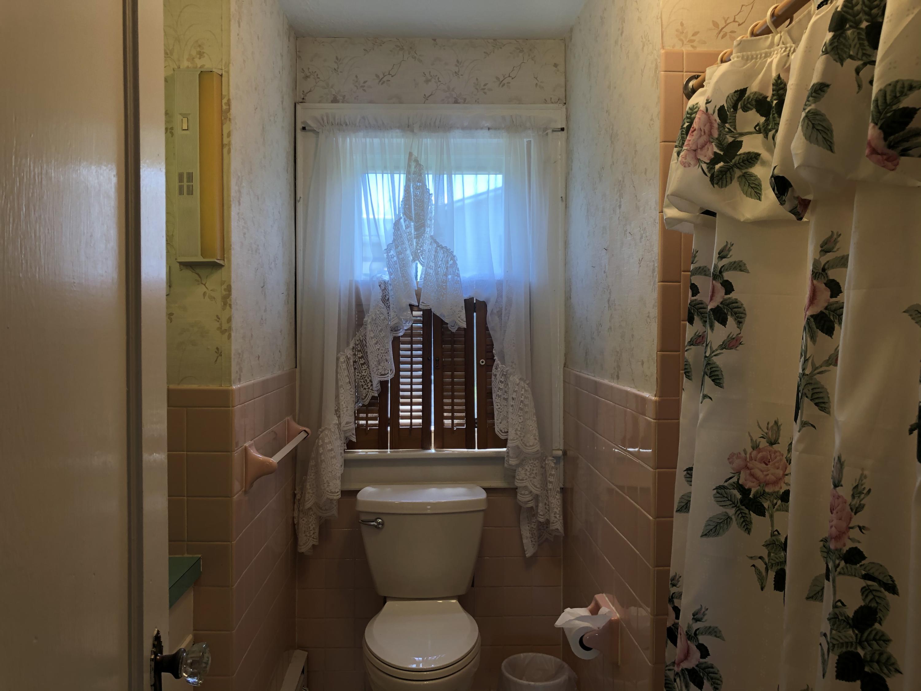 2424 Bob Little Road Elizabethton, TN 37643 - Photo 31 of 51 F575B6B4-EF53-4FF8-B059-B7C871F49667