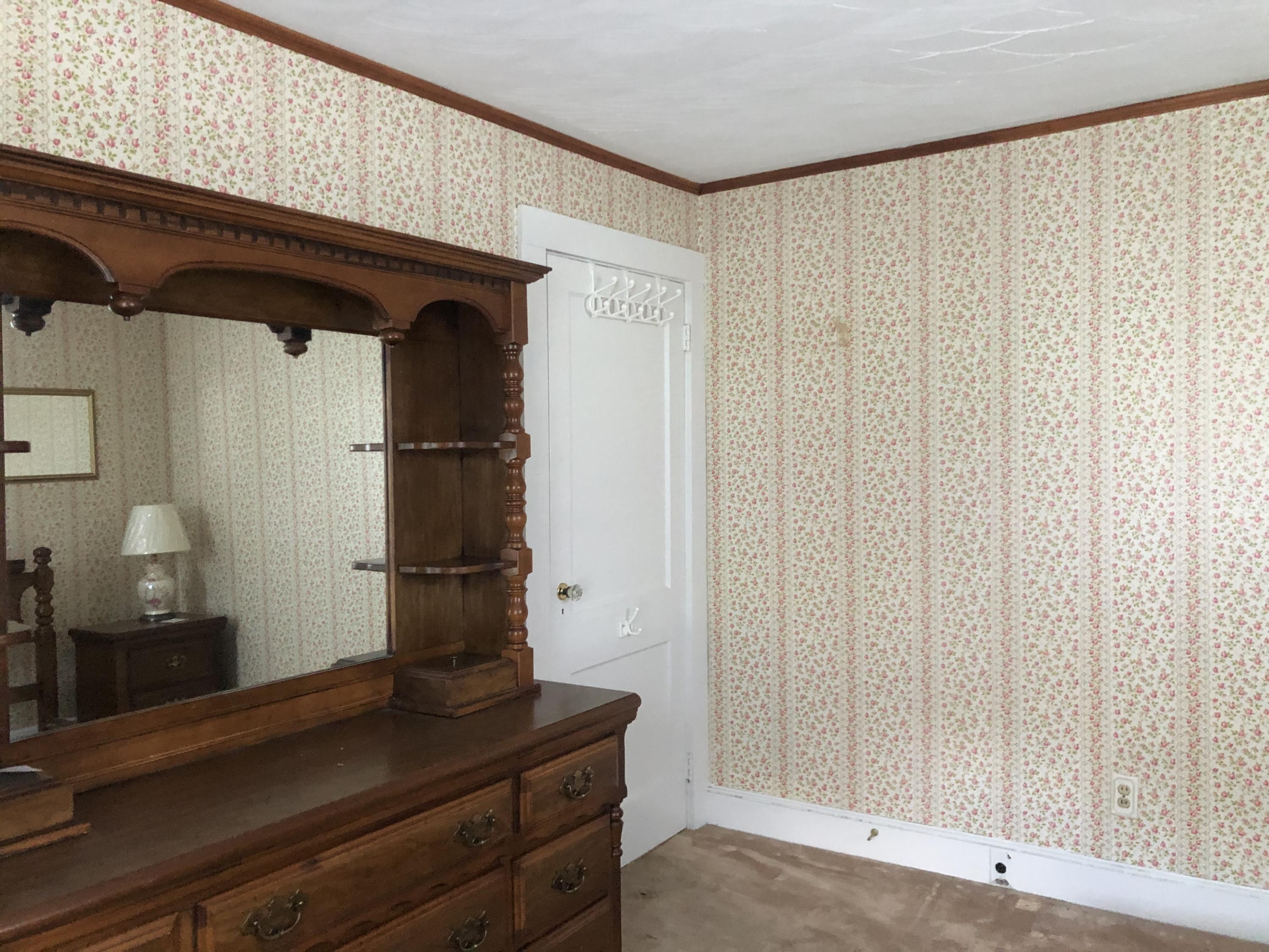 2424 Bob Little Road Elizabethton, TN 37643 - Photo 34 of 51 6D875F6F-E508-4B13-B8EA-77C8A6F39329