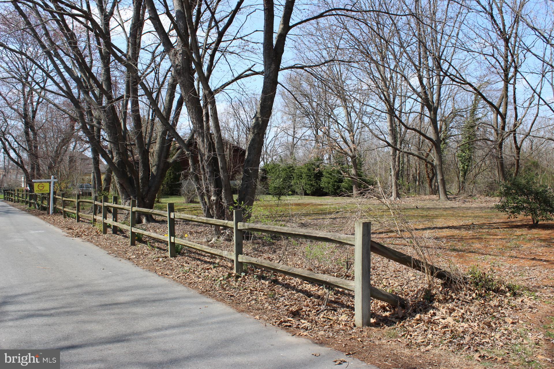 Potomac Avenue Rosedale, MD 21237 - Photo 4 of 5 Wooden split rail fence along Potomac Avenue.