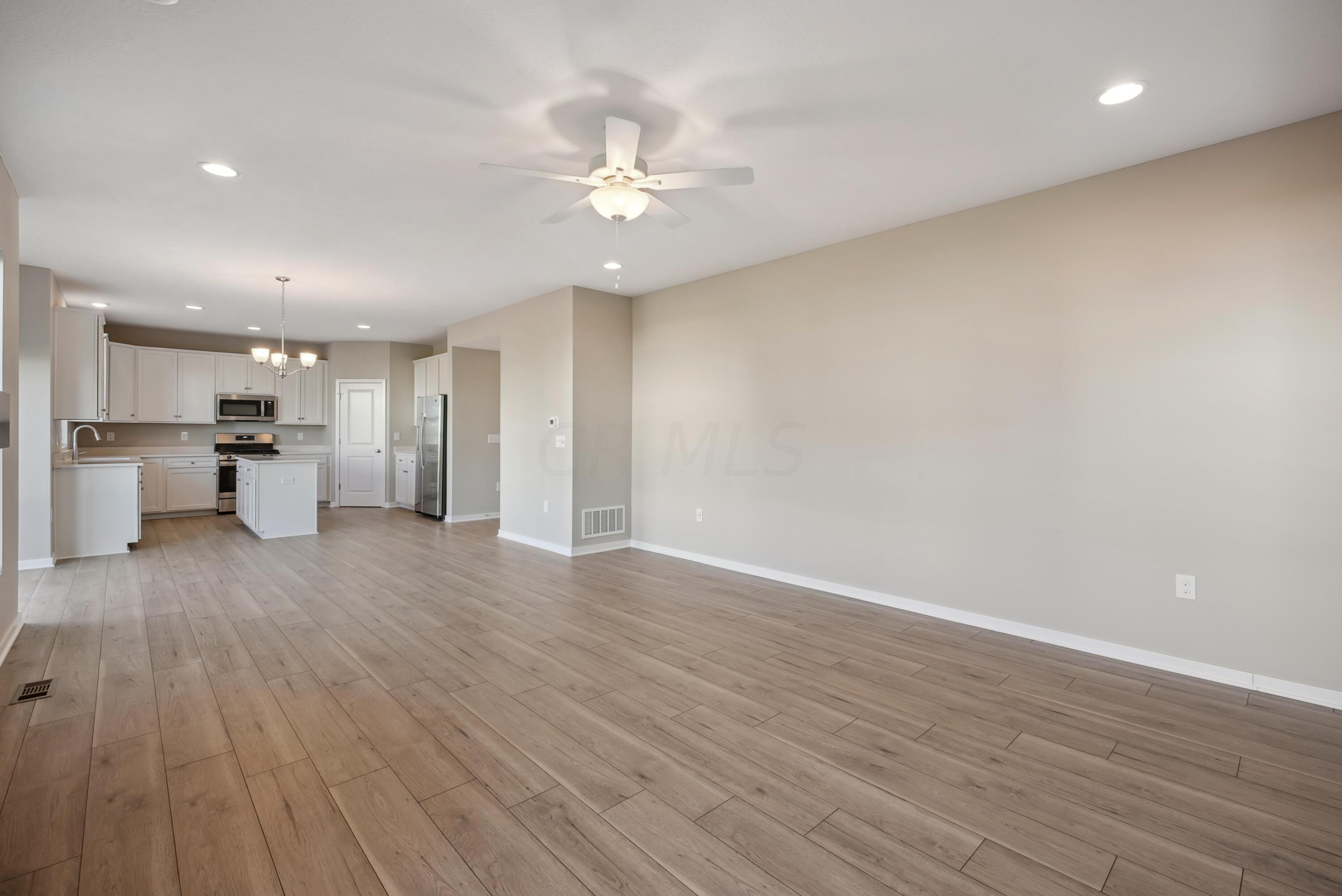 7220 Ribault Drive Northwest Pickerington, OH 43147 - Photo 14 of 31 Living Room