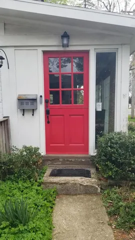 $780,000 | 2536 Old Glenview Road, Wilmette, IL 60091