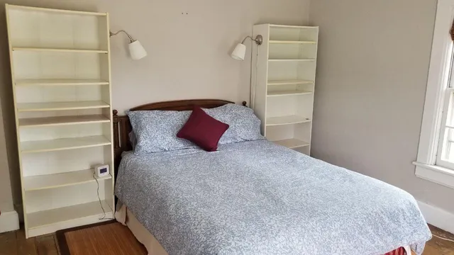 $780,000 | 2536 Old Glenview Road, Wilmette, IL 60091