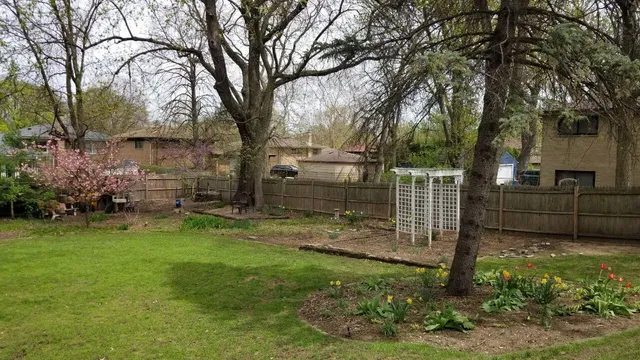 $780,000 | 2536 Old Glenview Road, Wilmette, IL 60091